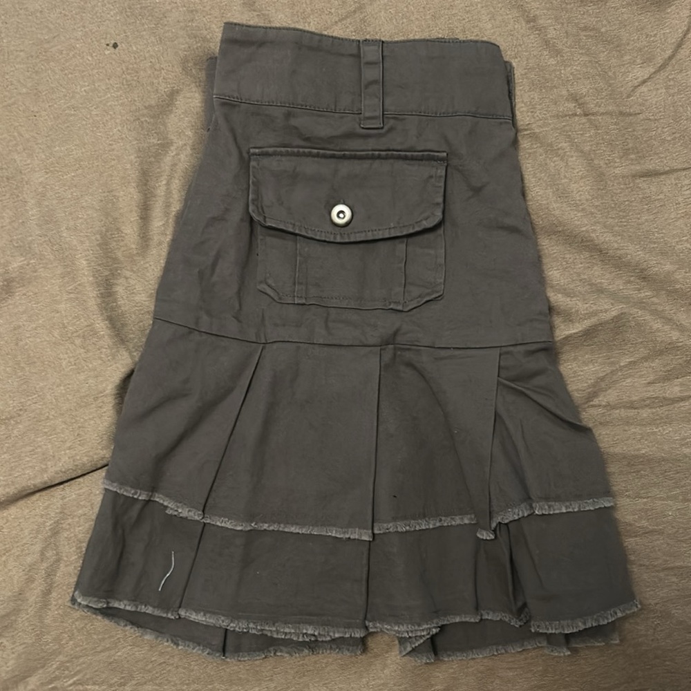 NWT! social collision tiered skirt gray hot topic! - Picture 2 of 4